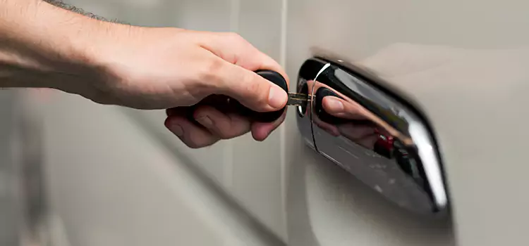Why Choose Our Auto Locksmith Team in Monsey, NY?